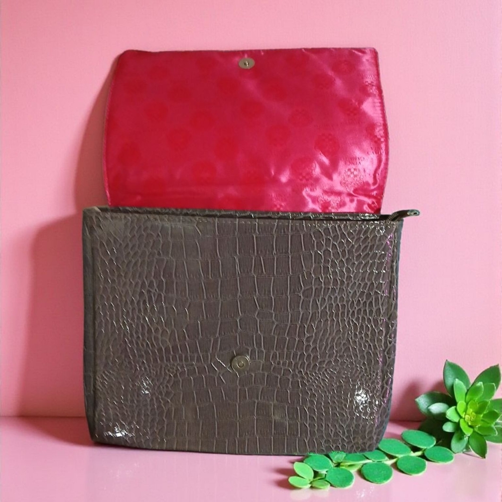 Crocodile Embossed Tablet Case - image 2